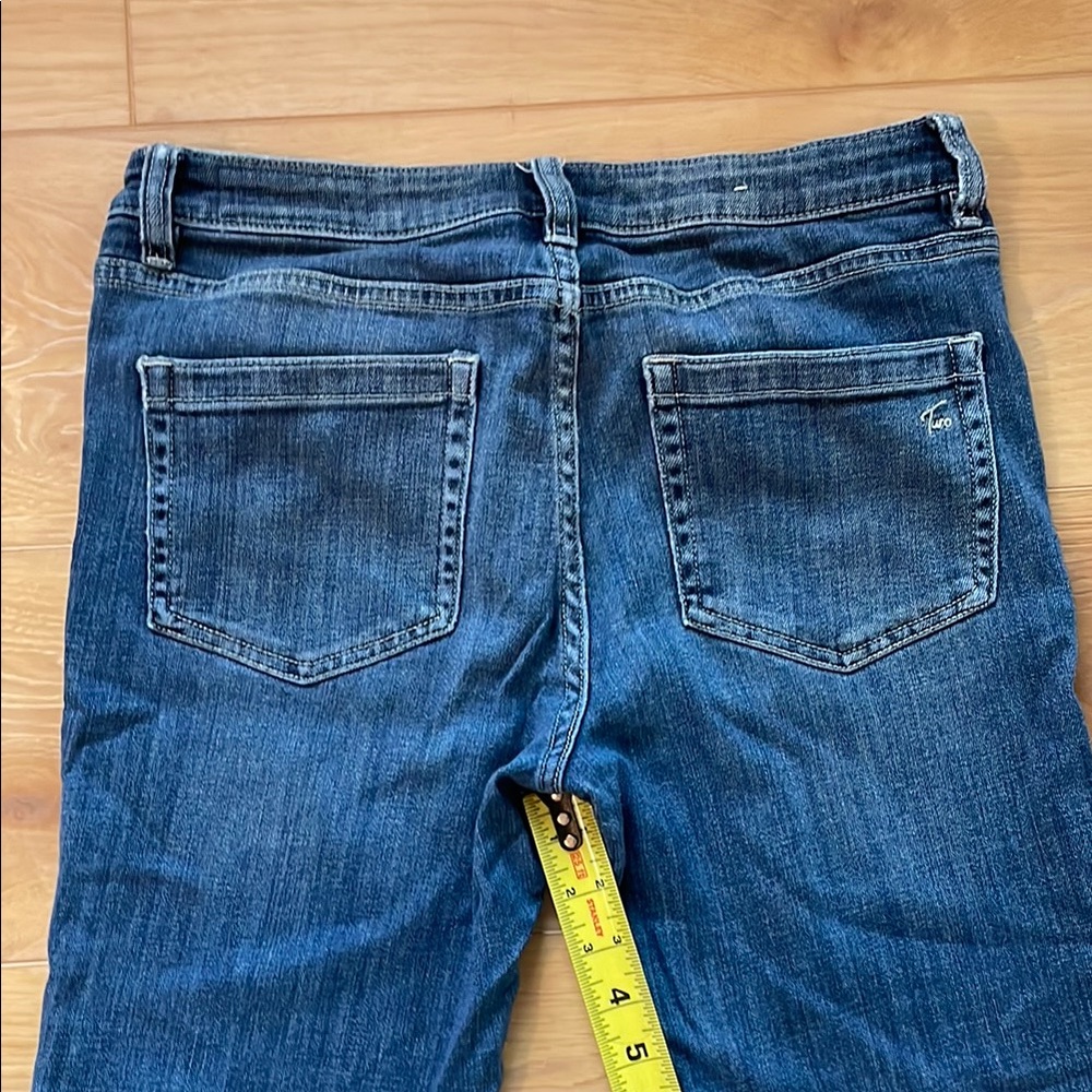VINCE CAMUTO JEANS - Picture 8 of 9